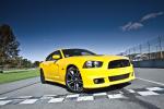 Dodge Charger SRT8 Super Bee 2012 года